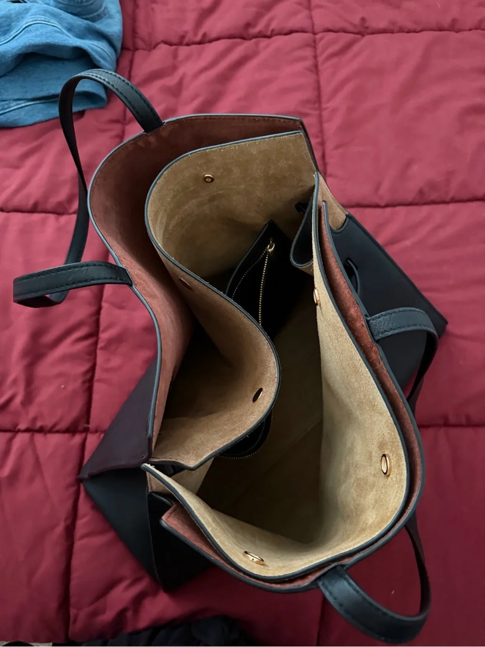 Tory Burch Black Leather Tote with Gold-Tone Toggle